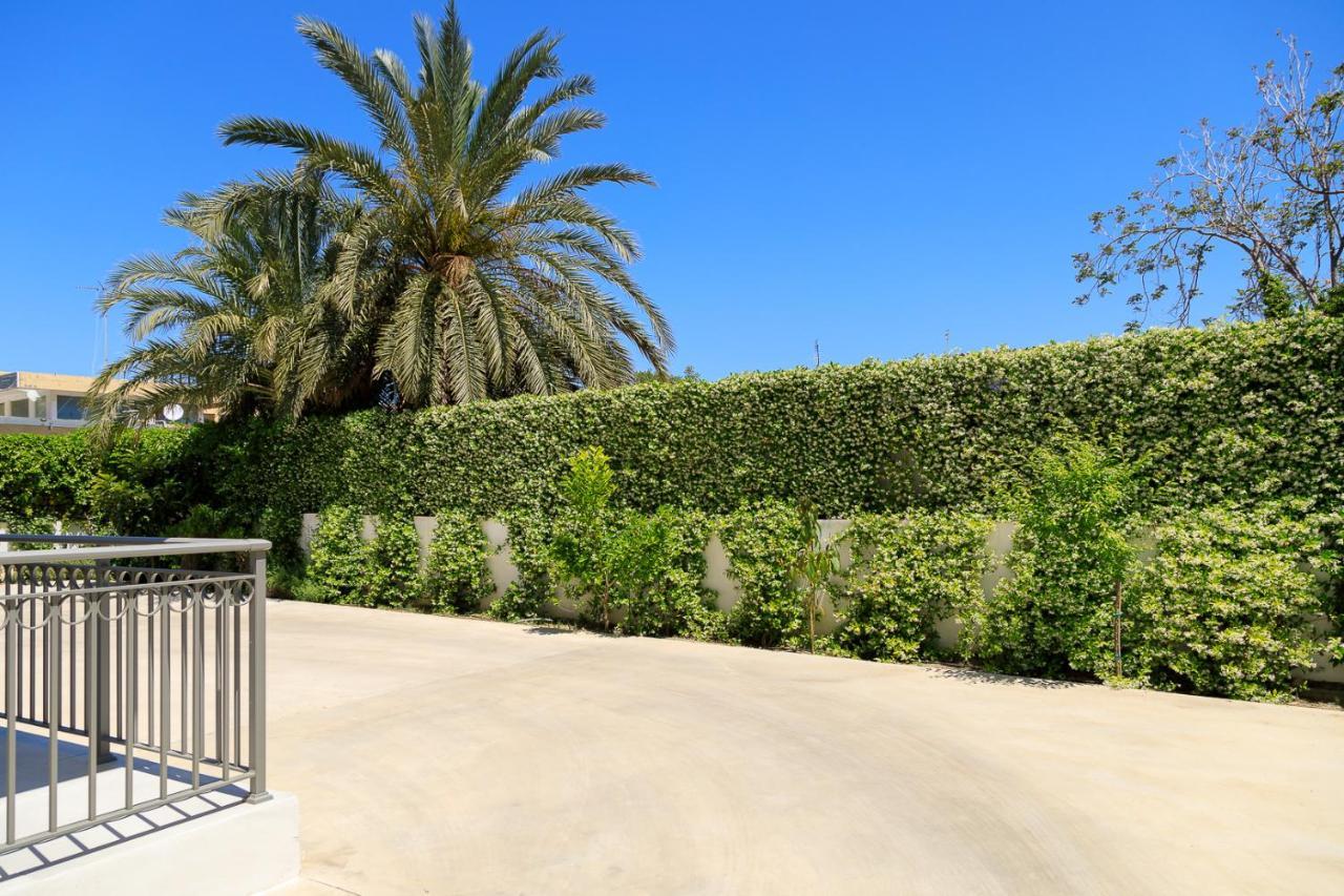Angelana Luxury Apartments Rhodes City Kültér fotó